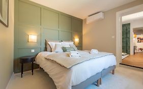 Le Cosy Chic . Proche Gare . Centre-Ville Macon . Neuf . Climatisation . Design . Wifi .
