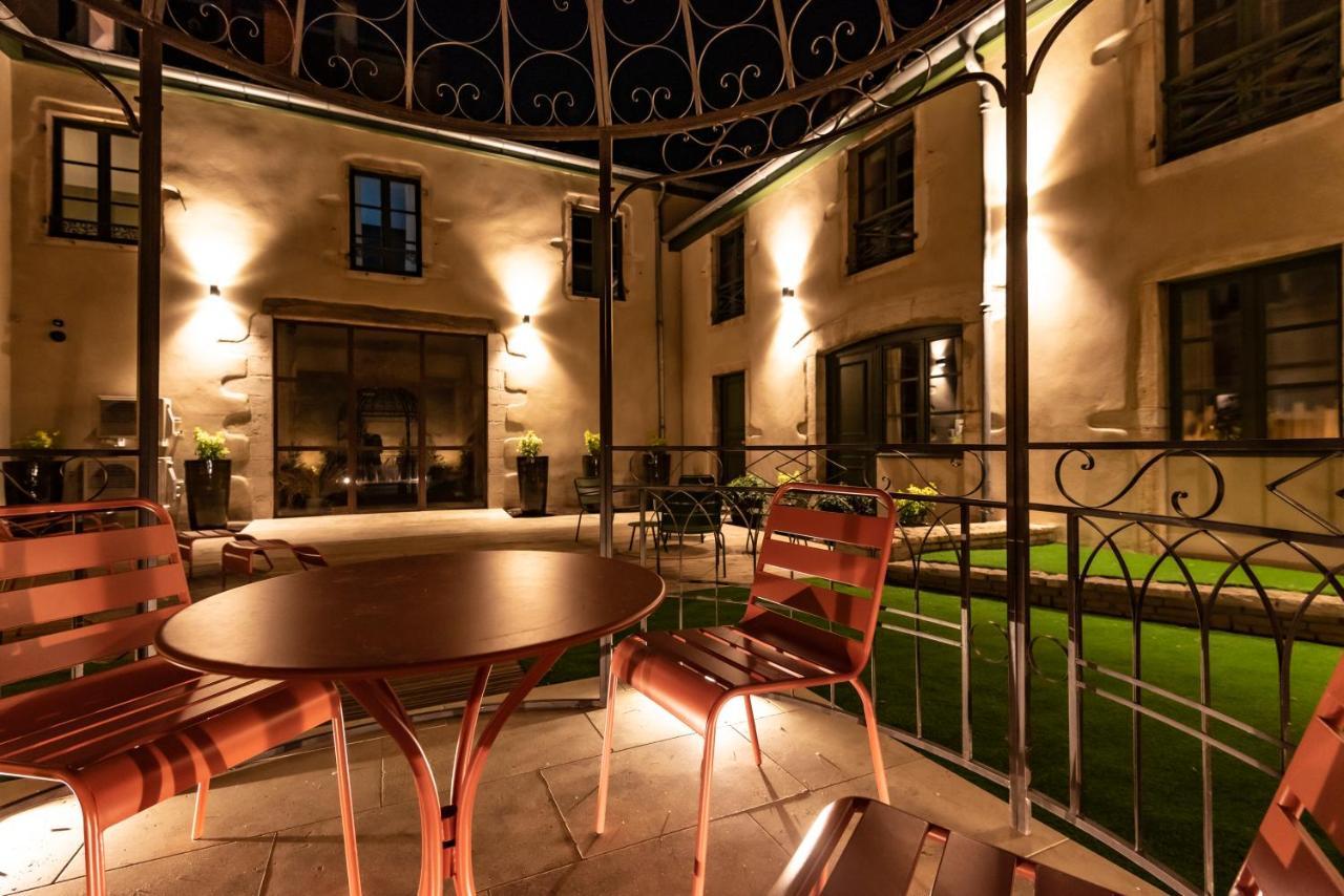 Le Cosy Chic . Proche Gare . Centre-Ville Macon . Neuf . Climatisation . Design . Wifi . Extérieur photo