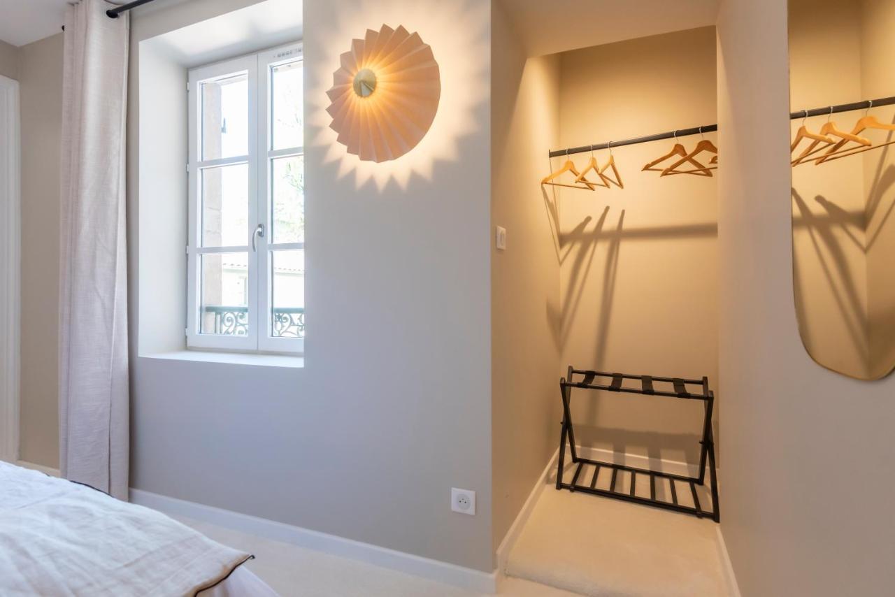 Le Cosy Chic . Proche Gare . Centre-Ville Macon . Neuf . Climatisation . Design . Wifi . Extérieur photo